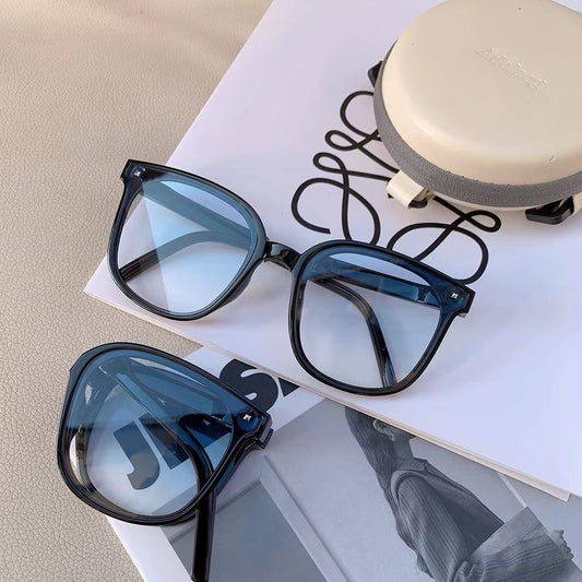 可摺疊太陽眼鏡•Foldable sunglasses